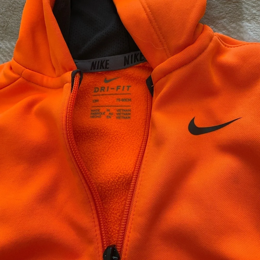 Nike Matching Set Bright Orange Hoodie with Grey Details 9-12 months - Picture 3 of 10